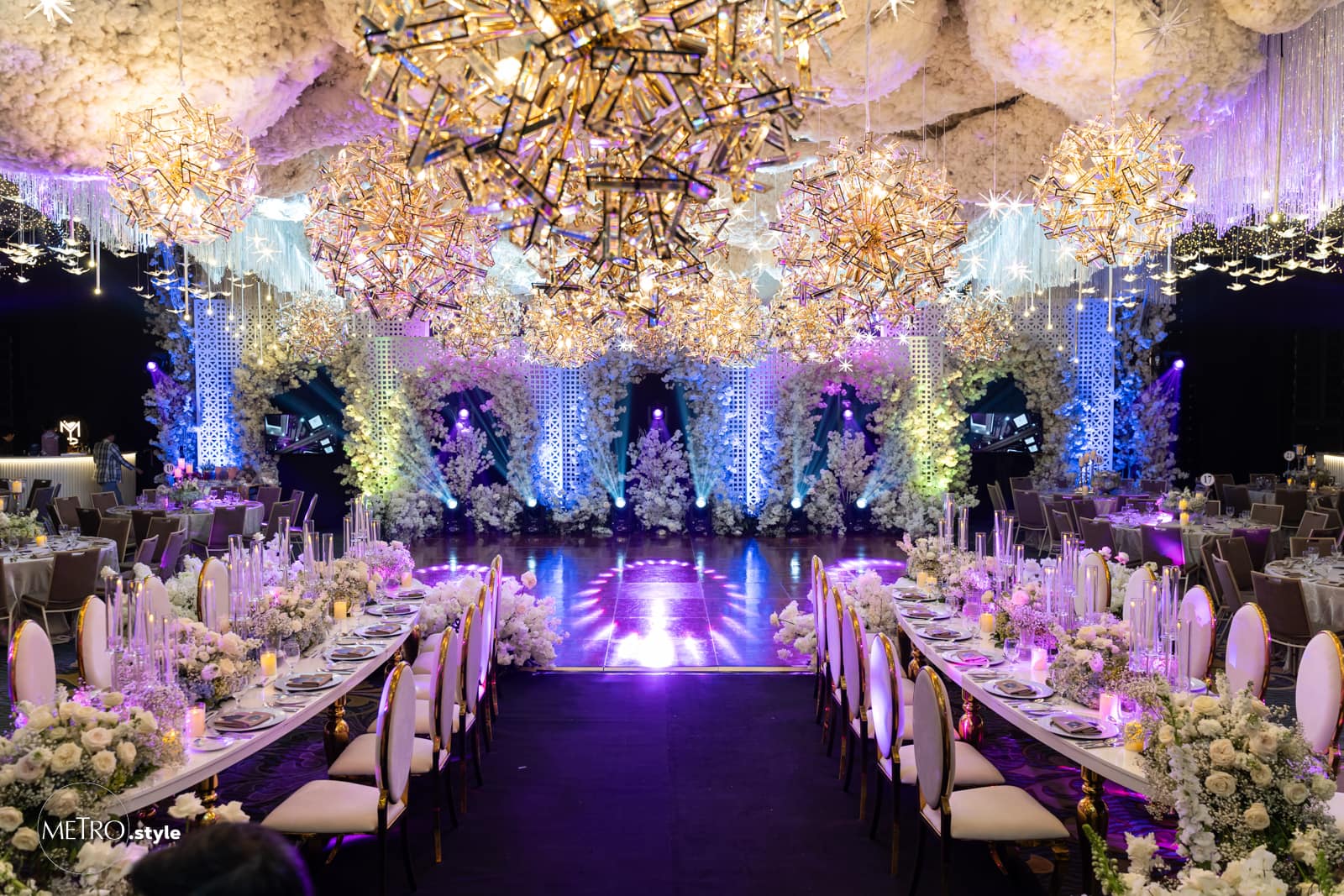 The Star Magical Prom 2024 was held in the ballroom of The Bellevue Manila, dressed up by event stylist Dave Sandoval.